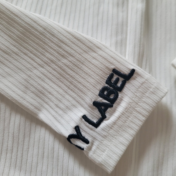 Glamaker White Ribbed Zip Front Jumpsuit Size M - Picture 5 of 6